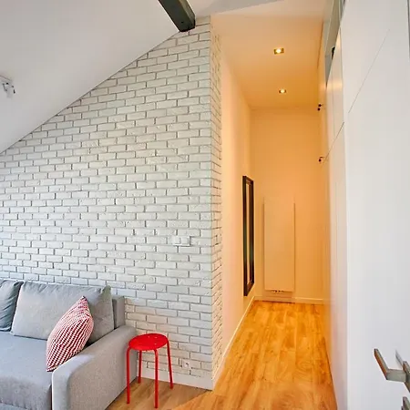 Charming In Old Town Apartment *